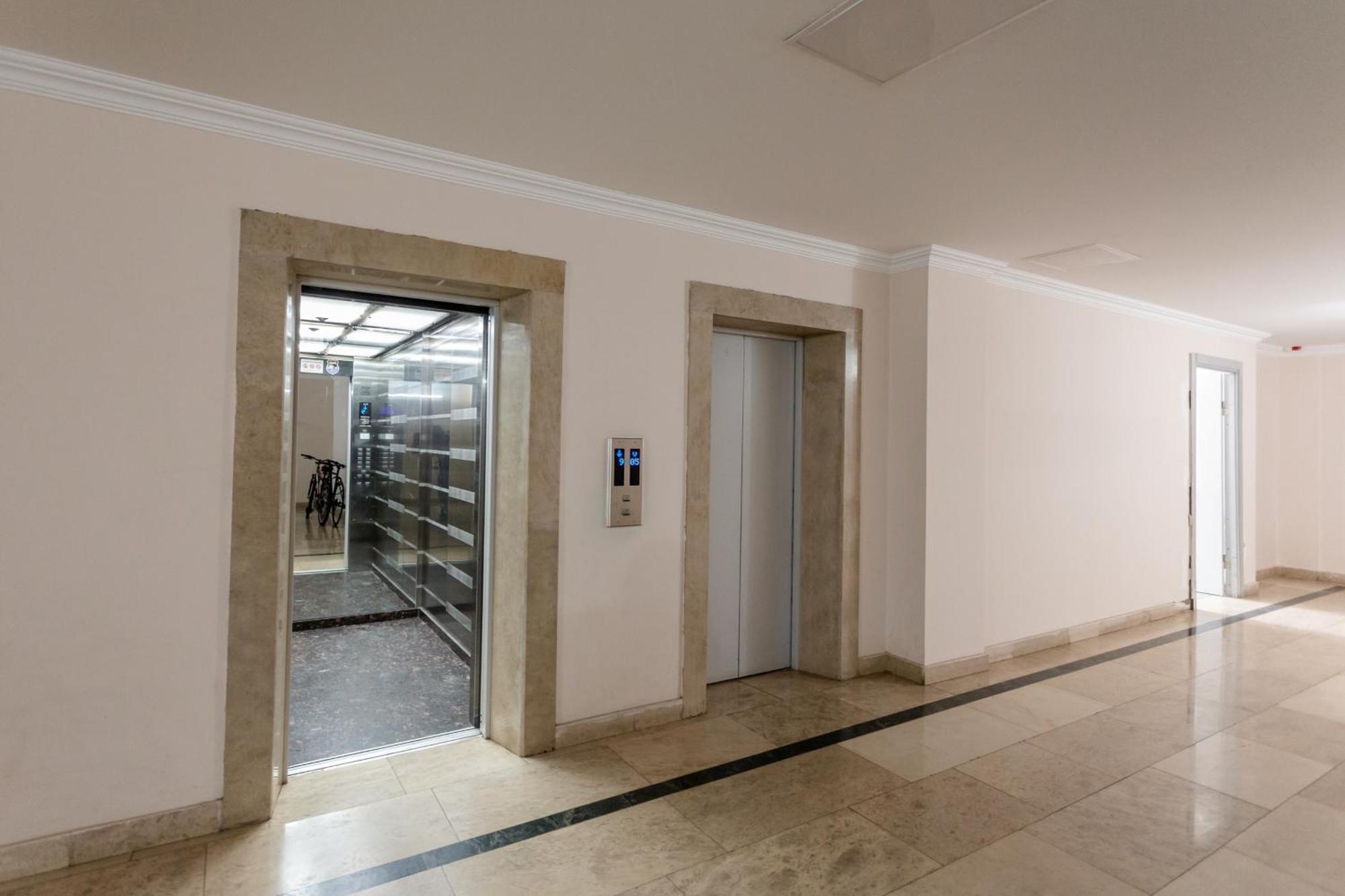 Harmony Place L Tbilisi Exteriör bild
